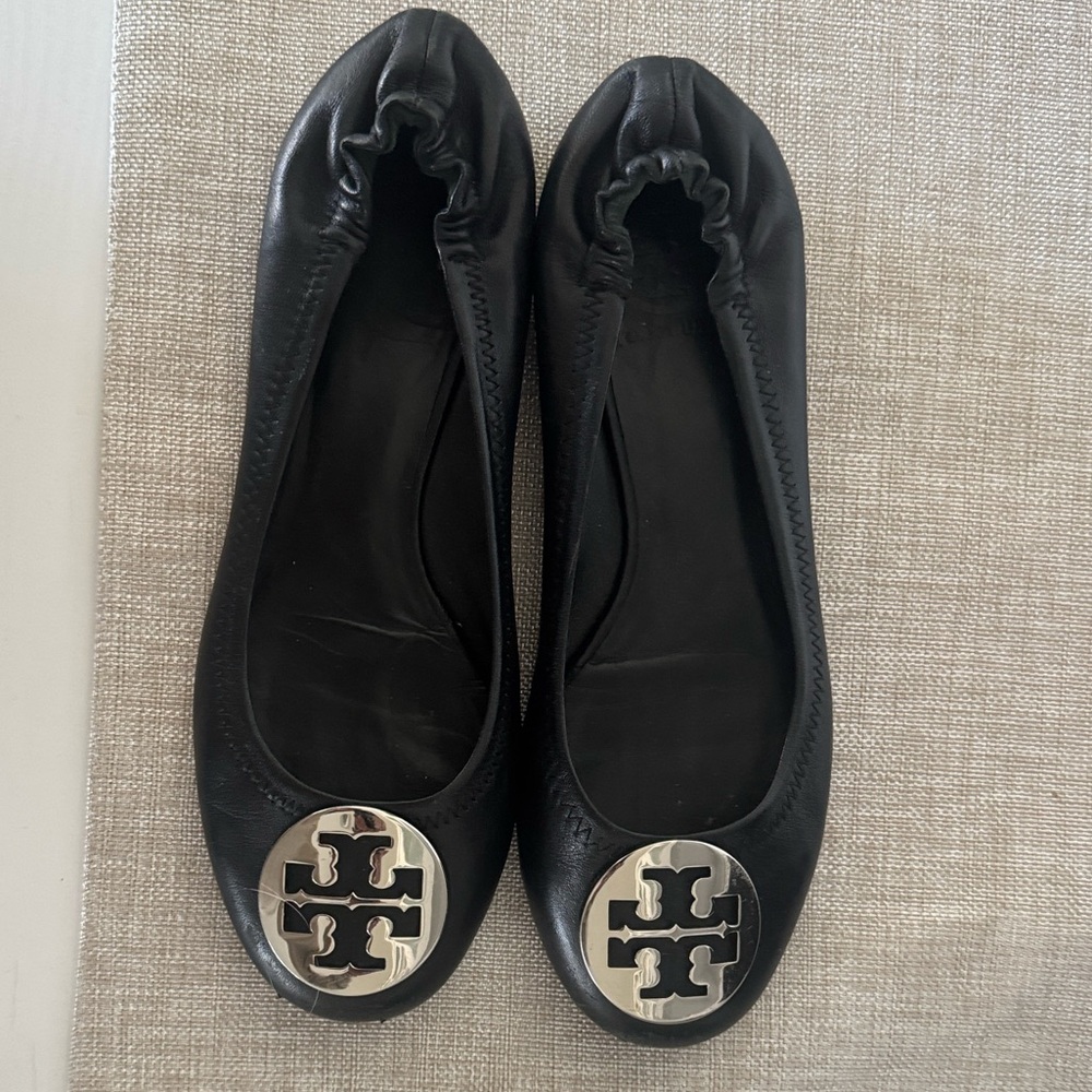 Tory Burch Black Leather Logo Ballet Flats
